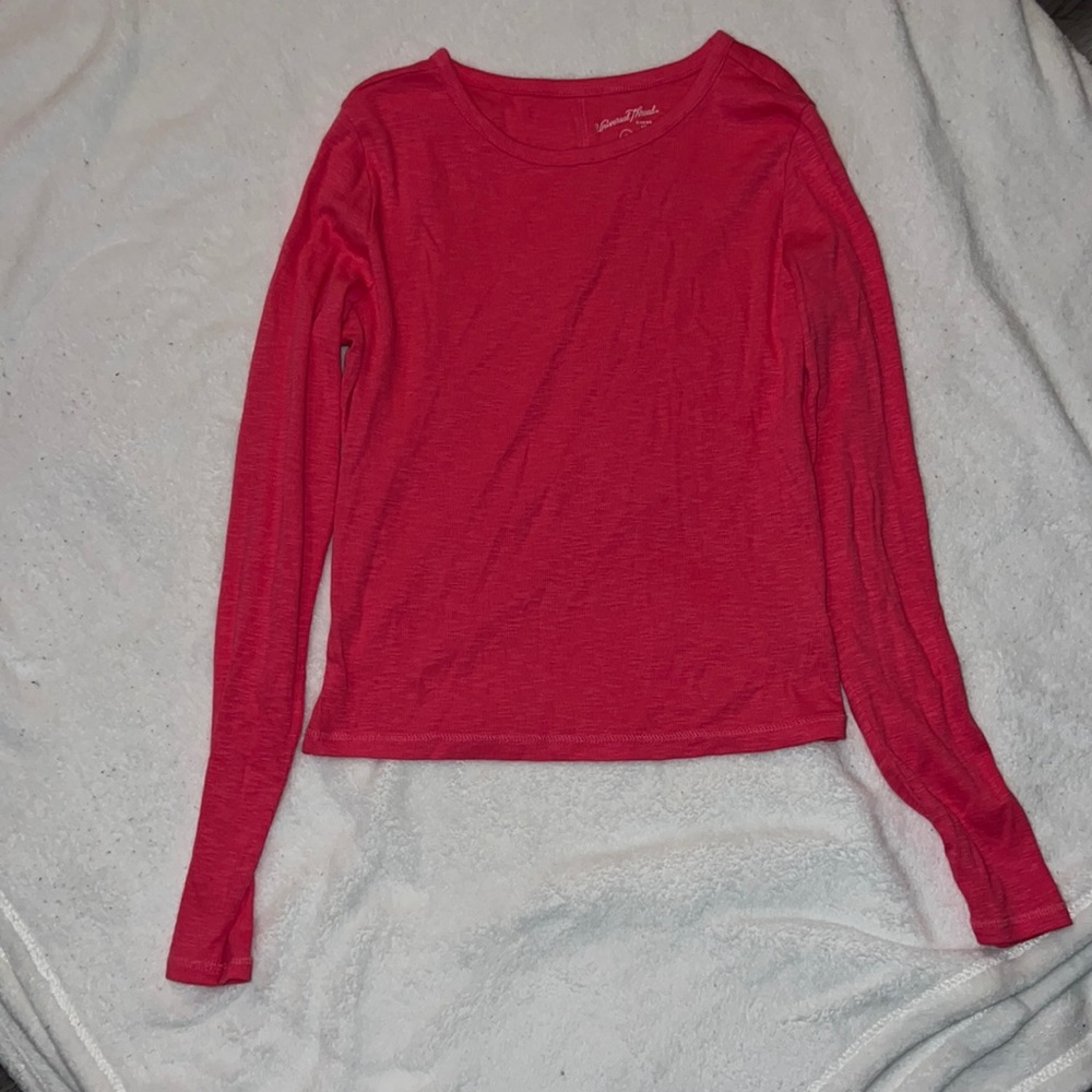 Hot pink long sleeve shirt size medium